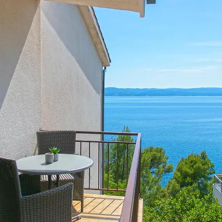 1 Appartement