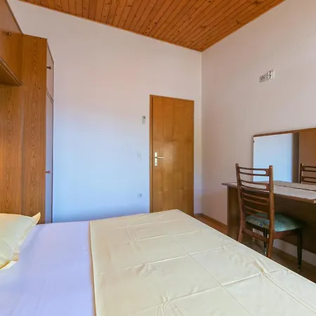 1 Appartement *
