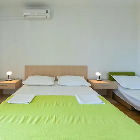 1 Appartement Brela